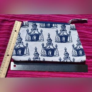 Blue White Dana Gibson Chinoiserie Pagoda Canvas Zipper Pouch